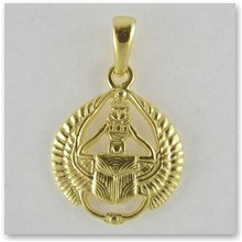 Wisior Skarabeusz ze Skrzyd�ami (poz�acany) - 